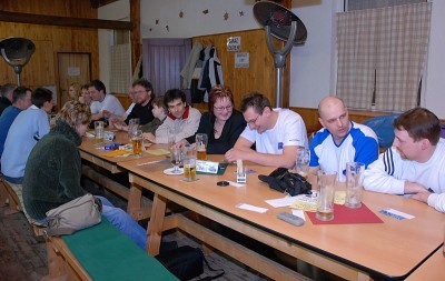 Třetí strana stolu :-)