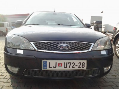 Slovenec družinski avtomobil.jpg