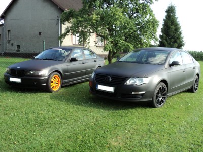 bmw+passat.JPG