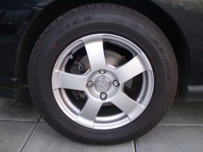 P6100544.JPG (160.97 KiB) Zobrazeno 1127 x Letní pneu FALKEN ZIEX 195/65 + destičky a kotouče DELPHI