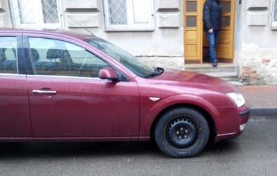 posunuté kolo dozadu