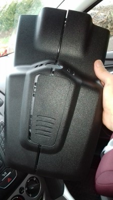 kryt senzorů čelního skla