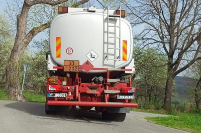 KADLEC01.jpg
