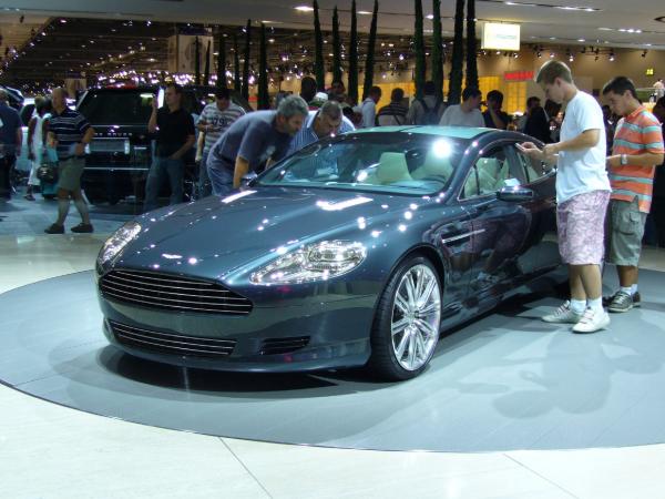 aston martin rapide