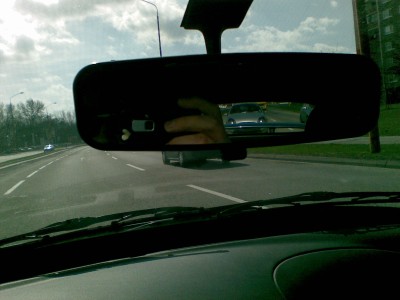 fotenie za jazdy. .co to tam v pozadi vidim :D