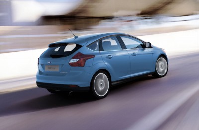 nextgenfordfocus005_svetla.jpg