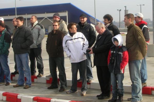 Jm srázek Olympia 1. 12. 07 012 - jednotka nastoupena.jpg