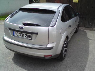 takhle jedna s křídlem v laku ;)