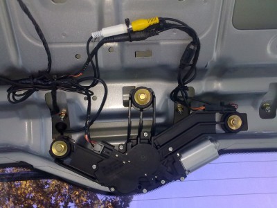 zapojenie konektorov vo dverách